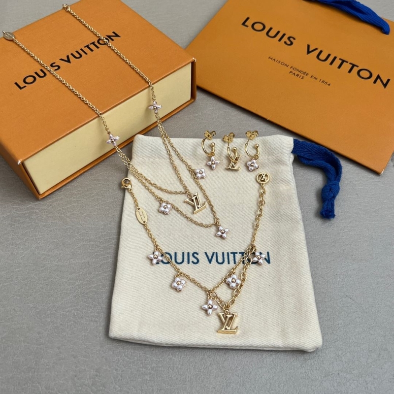 LV Necklaces